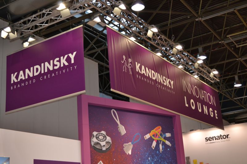 Innovation Lounge - KANDINSKY Messestand auf der PSI